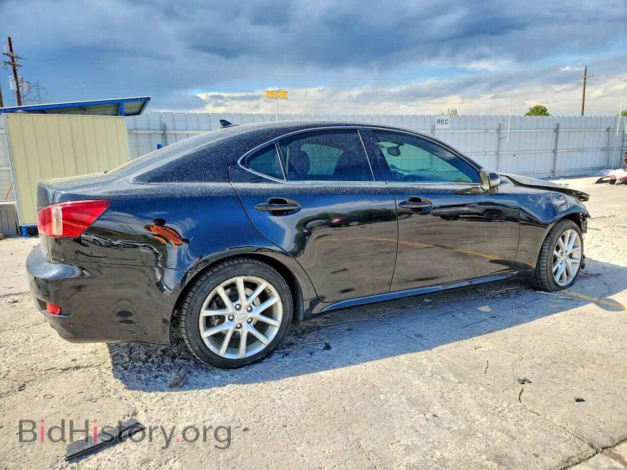 2012 LEXUS IS - VIN: JTHCF5C20C5060520 - Photo 3