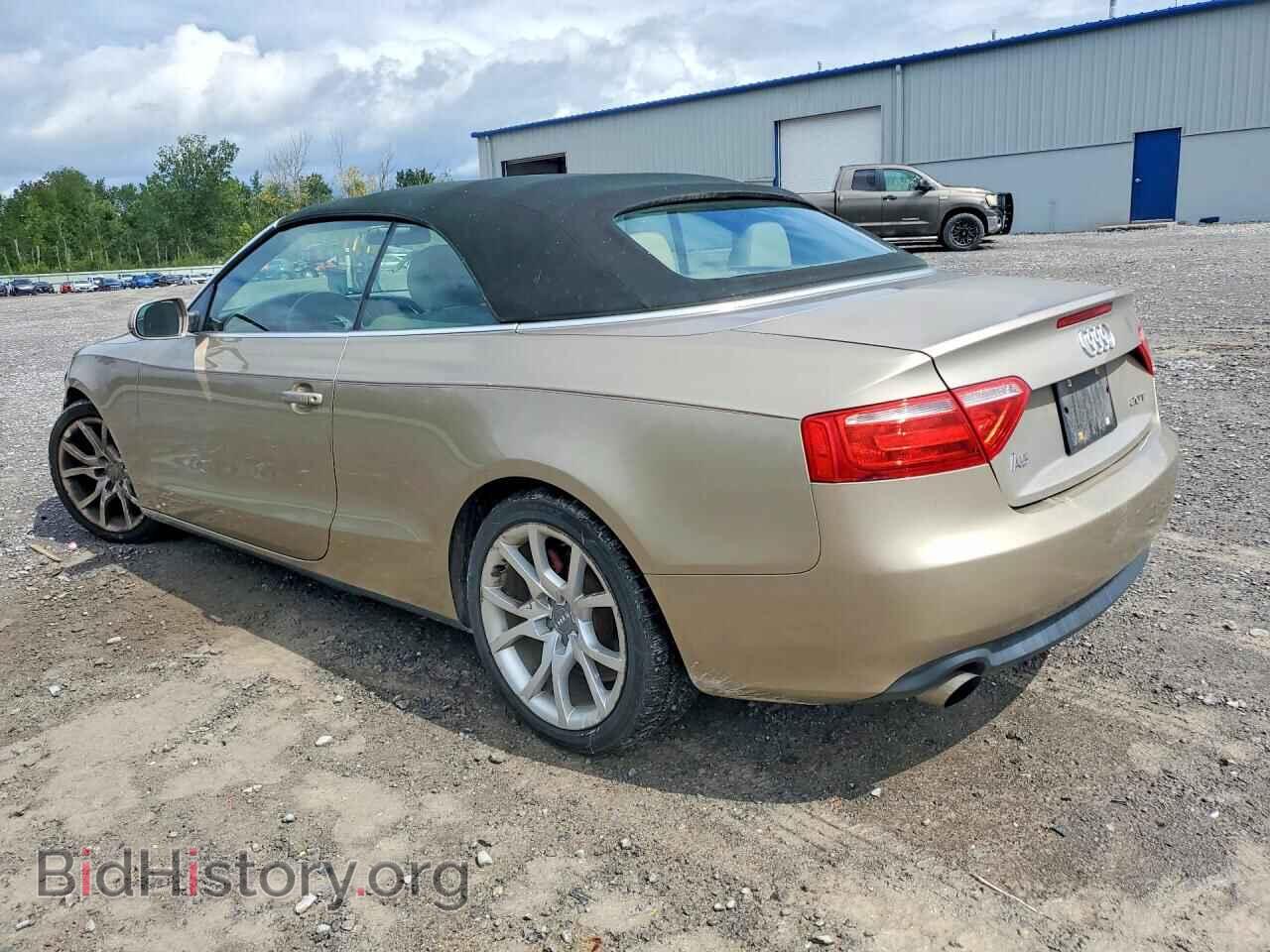 2010 AUDI A5 - VIN: WAUAFAFH6AN010958 - Photo 2