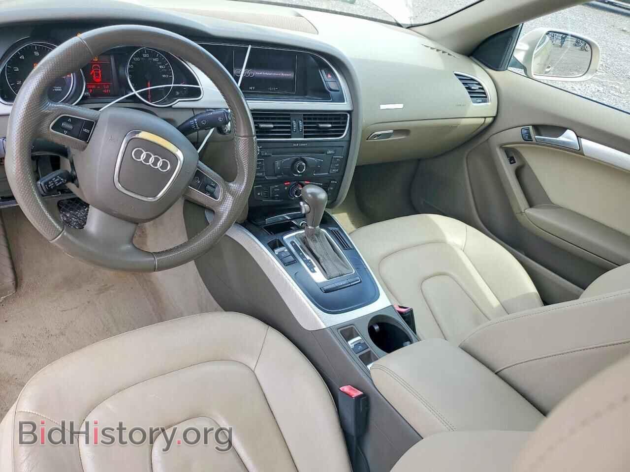 2010 AUDI A5 - VIN: WAUAFAFH6AN010958 - Photo 8