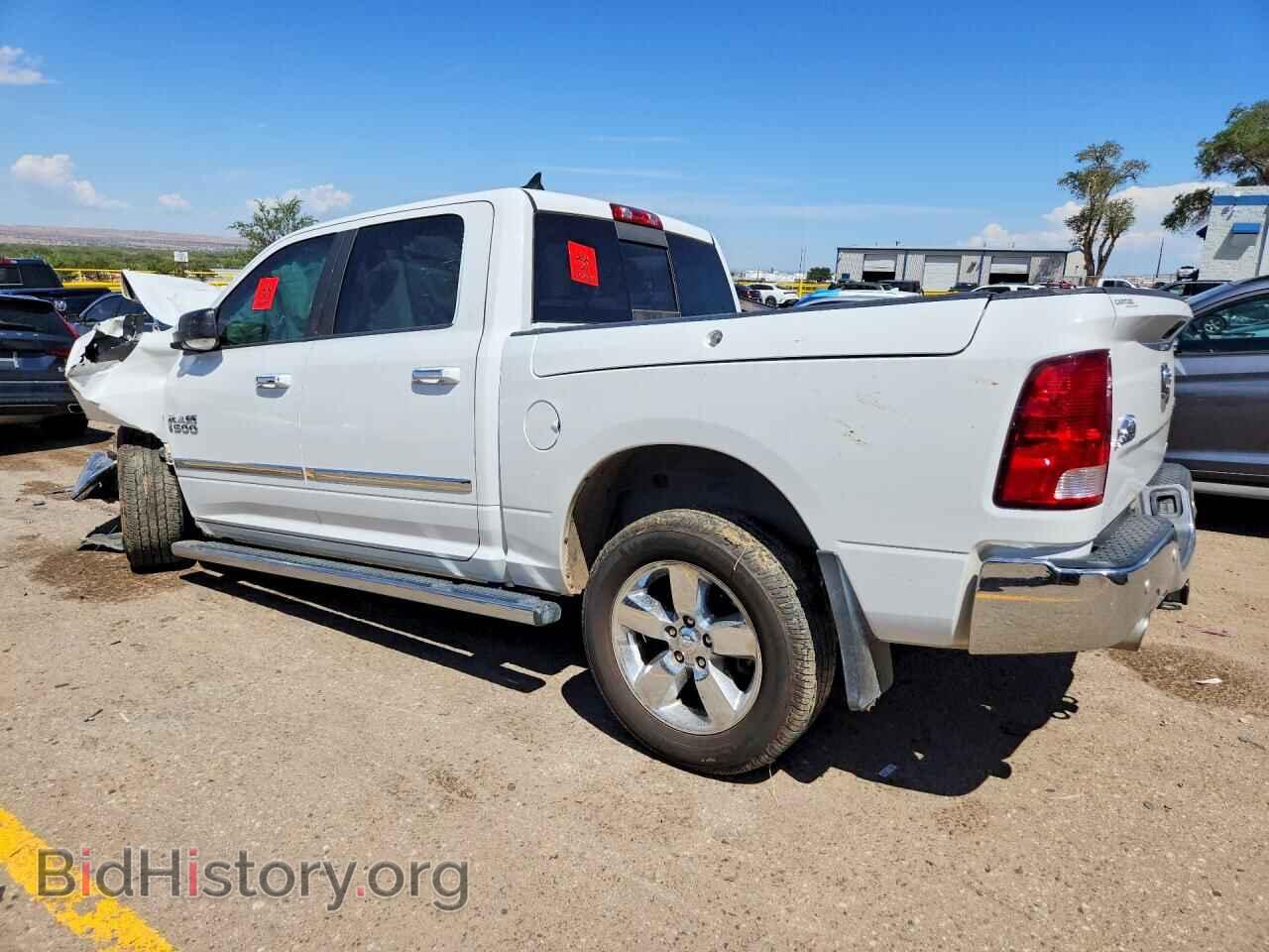 2017 RAM 1500 - VIN: 1C6RR7LT2HS870870 - Photo 2