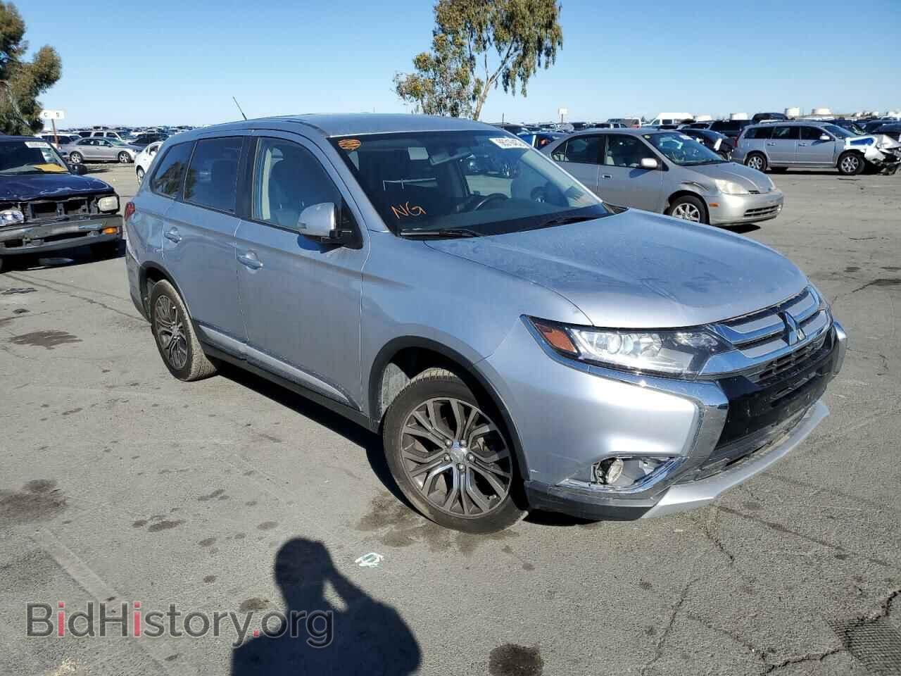 Фотография JA4AD3A37GZ020233 - MITSUBISHI OUTLANDER 2016