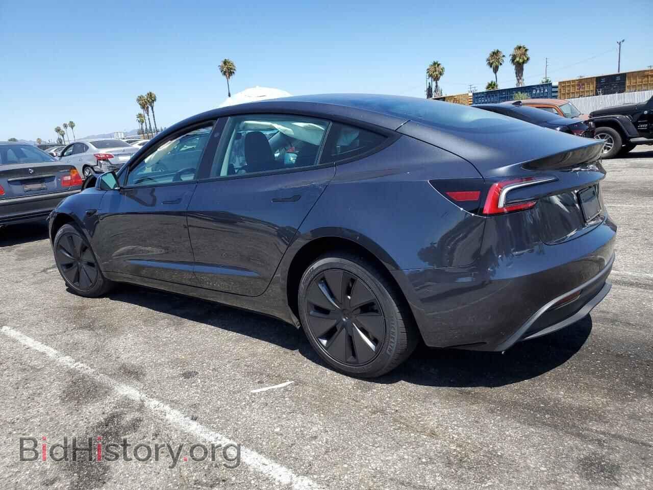 2025 TESLA MODEL 3 - VIN: 5YJ3E1EAXSF018693 - Photo 2