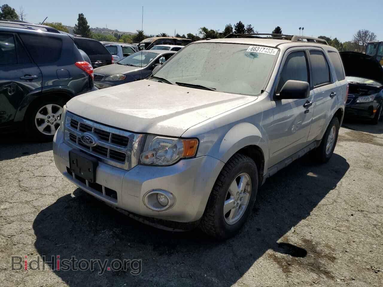 Фотография 1FMCU0D76AKB29919 - FORD ESCAPE 2010