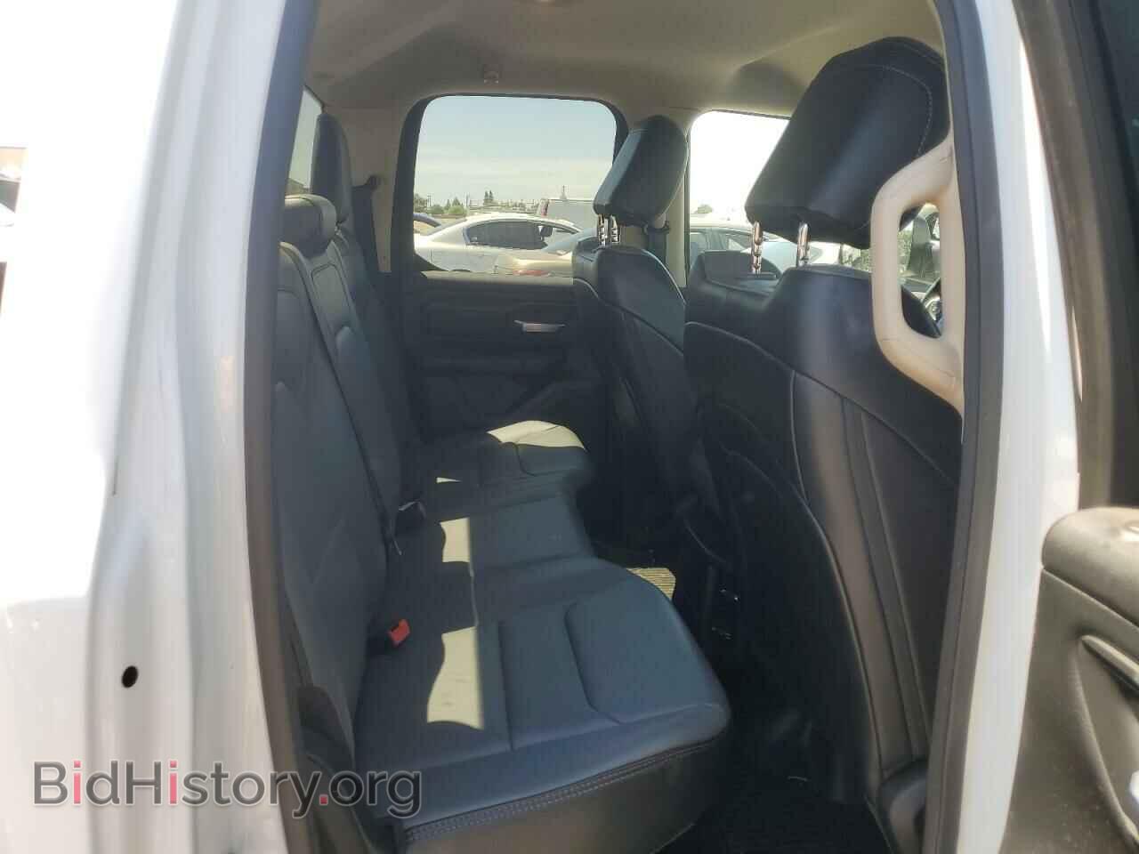 2020 RAM 1500 - VIN: 1C6SRECG7LN385995 - Фото 10