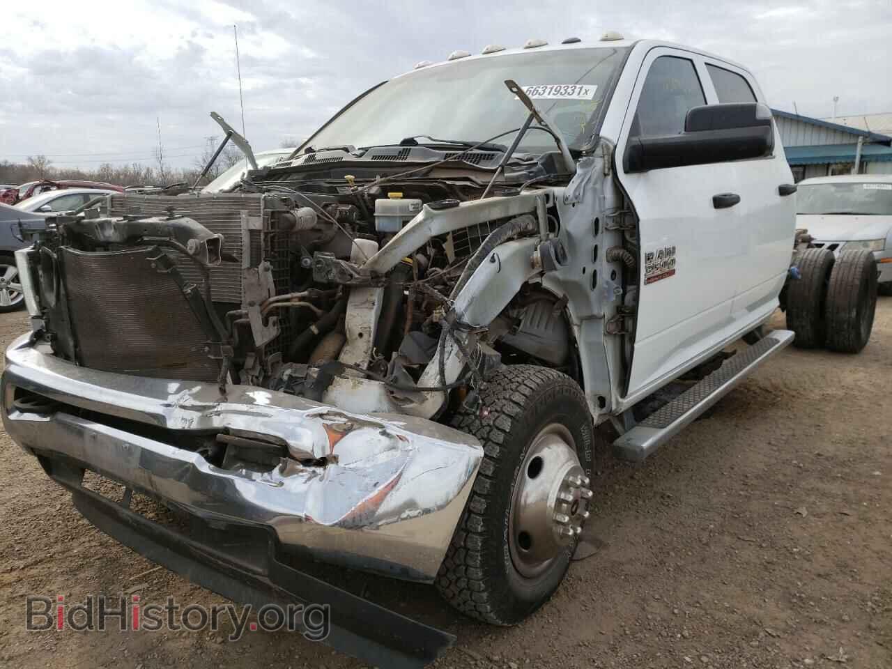 2016 RAM 3500 - VIN: 3C7WRTCL5GG132168 - Фото 2