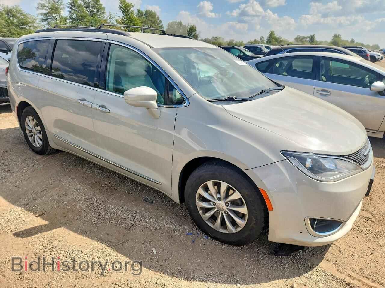 2017 CHRYSLER PACIFICA - VIN: 2C4RC1BGXHR794294 - Photo 4