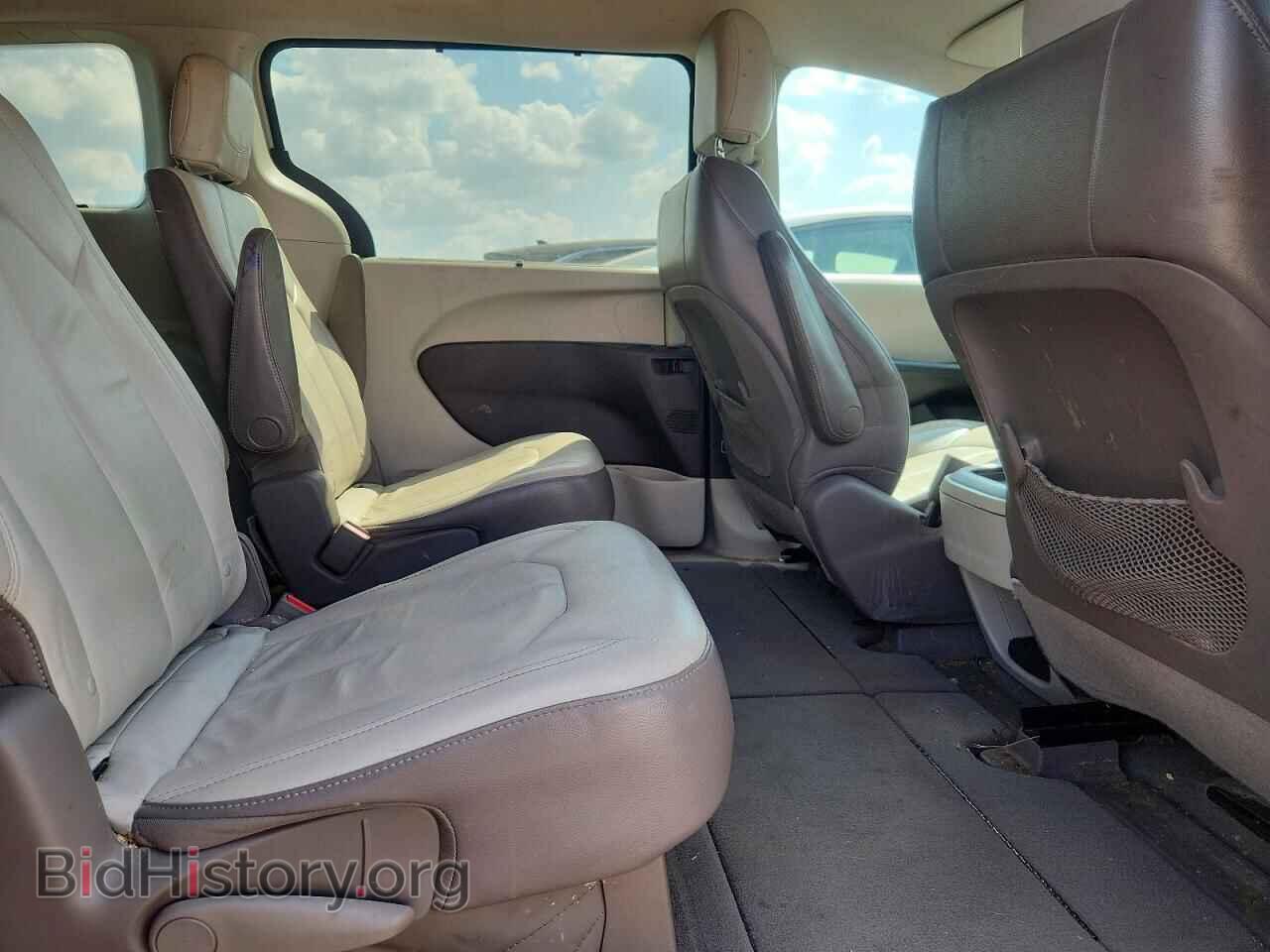 2017 CHRYSLER PACIFICA - VIN: 2C4RC1BGXHR794294 - Photo 10