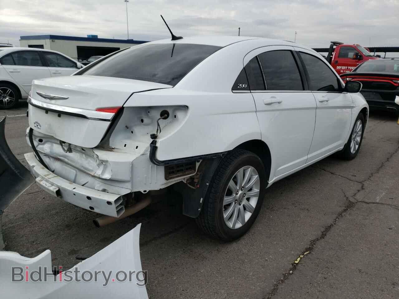 2013 CHRYSLER 200 - VIN: 1C3CCBBB1DN583500 - Фото 4