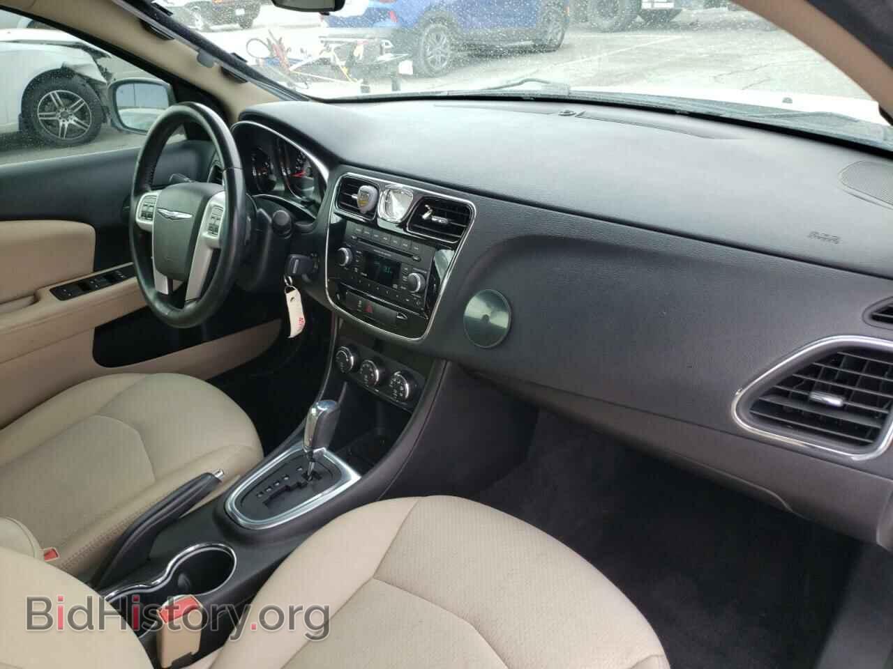 2013 CHRYSLER 200 - VIN: 1C3CCBBB1DN583500 - Фото 9
