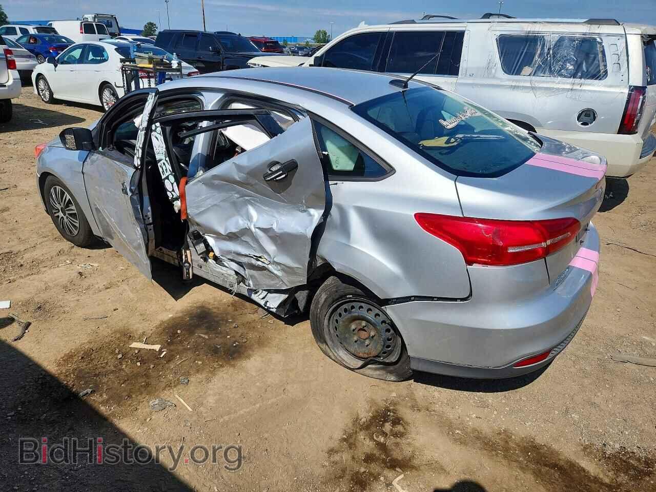 2016 FORD FOCUS - VIN: 1FADP3E26GL356864 - Photo 2