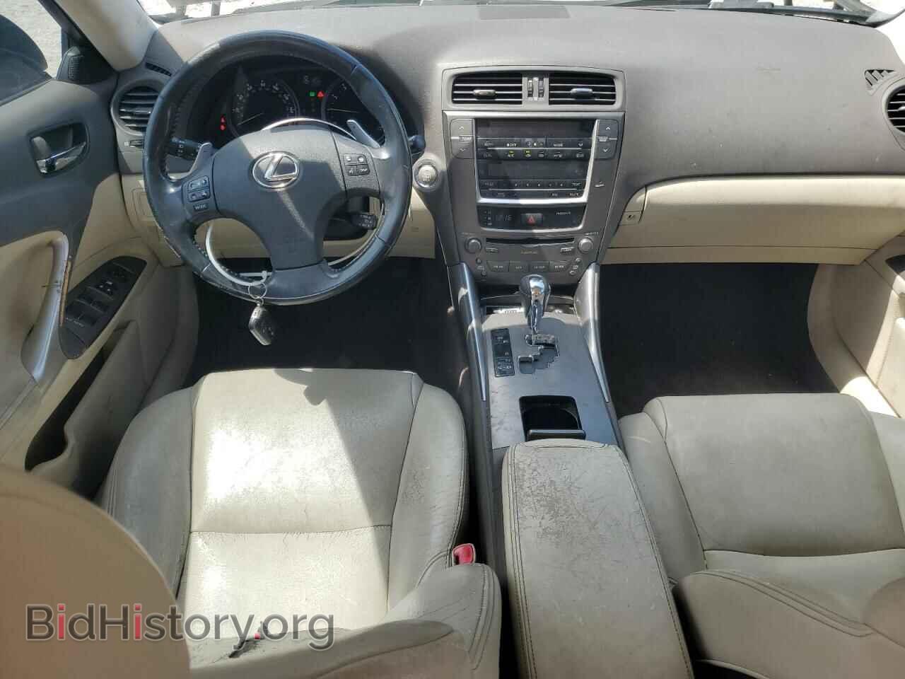 2010 LEXUS IS - VIN: JTHBF5C24A5118962 - Photo 8