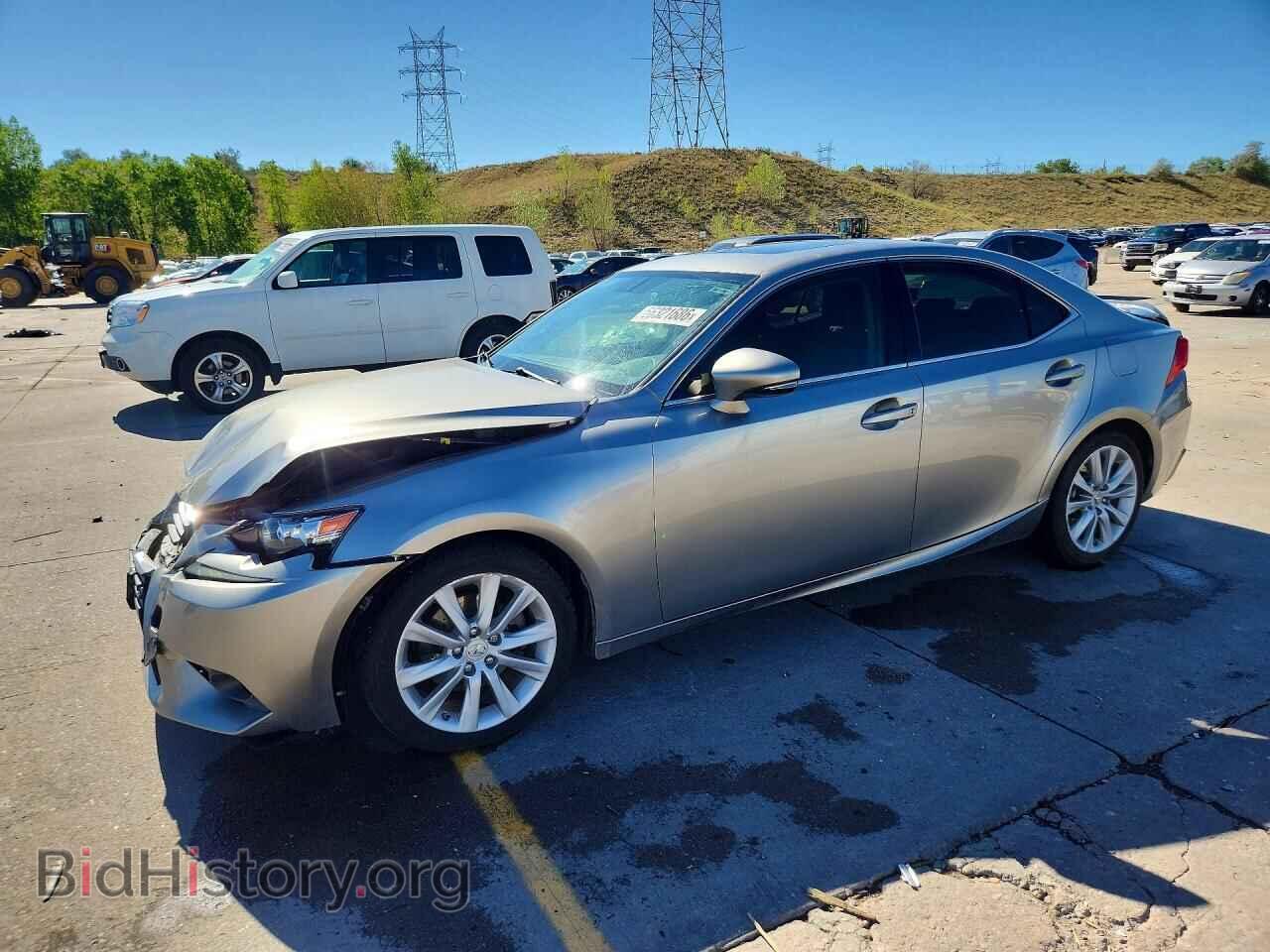 Фотография JTHCF1D23F5020167 - LEXUS IS 2015