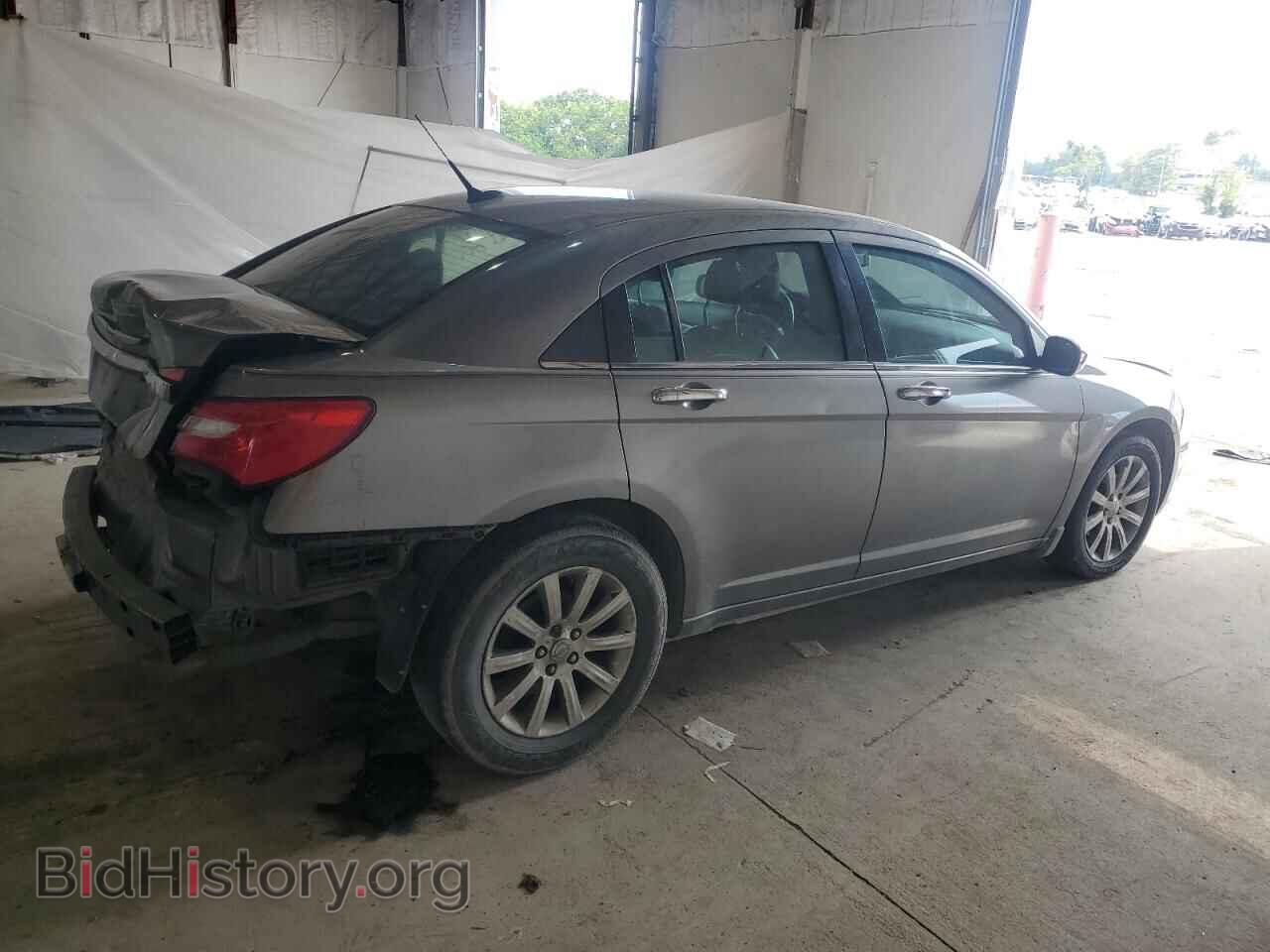 2013 CHRYSLER 200 - VIN: 1C3CCBCG2DN520433 - Фото 3