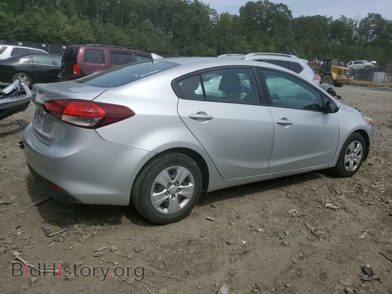 2017 KIA FORTE - VIN: 3KPFK4A77HE131677 - Фото 3