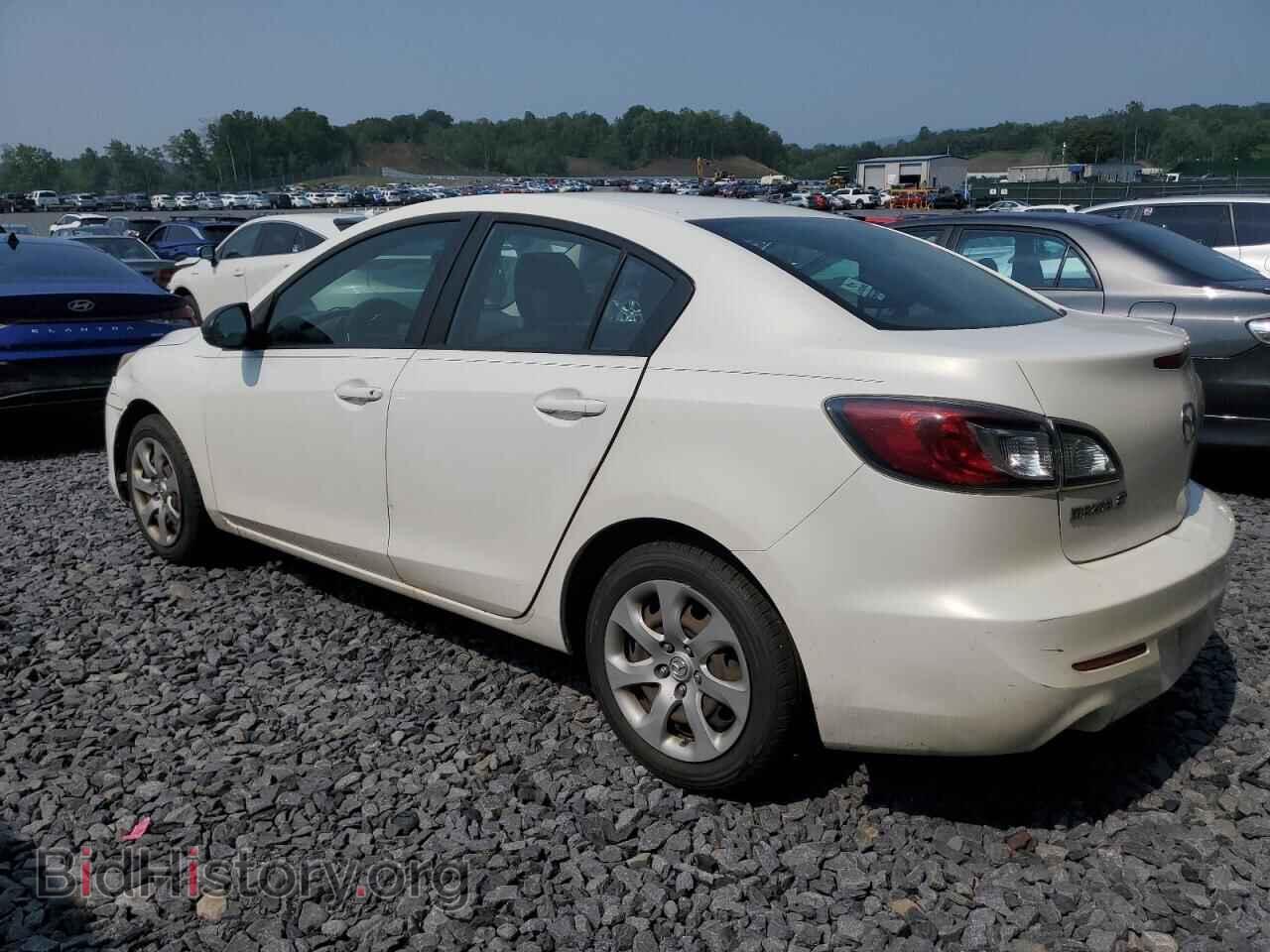 2012 MAZDA 3 - VIN: JM1BL1UG6C1590247 - Photo 2