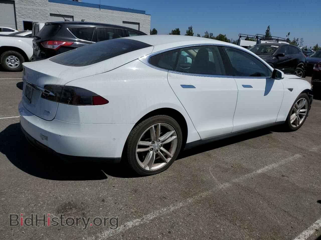 2016 TESLA MODEL S - VIN: 5YJSA1E24GF128131 - Фото 3