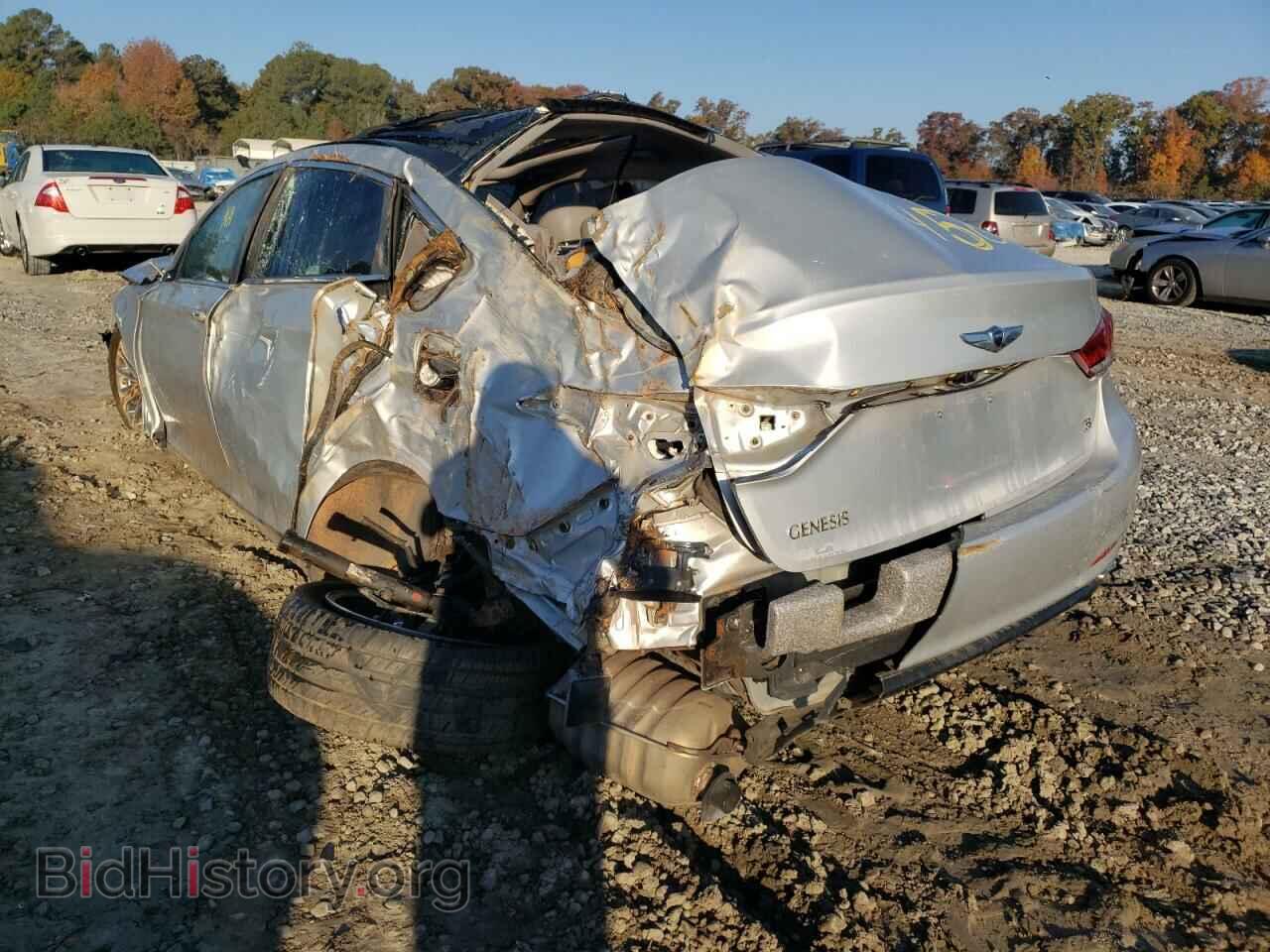 2015 HYUNDAI GENESIS - VIN: KMHGN4JE0FU034504 - Фото 3