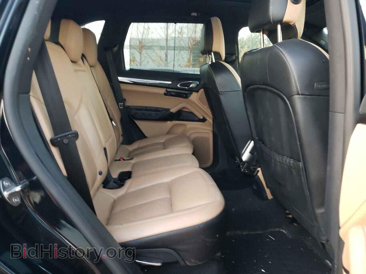 2018 PORSCHE CAYENNE - VIN: WP1AA2A25JKA07821 - Photo 6