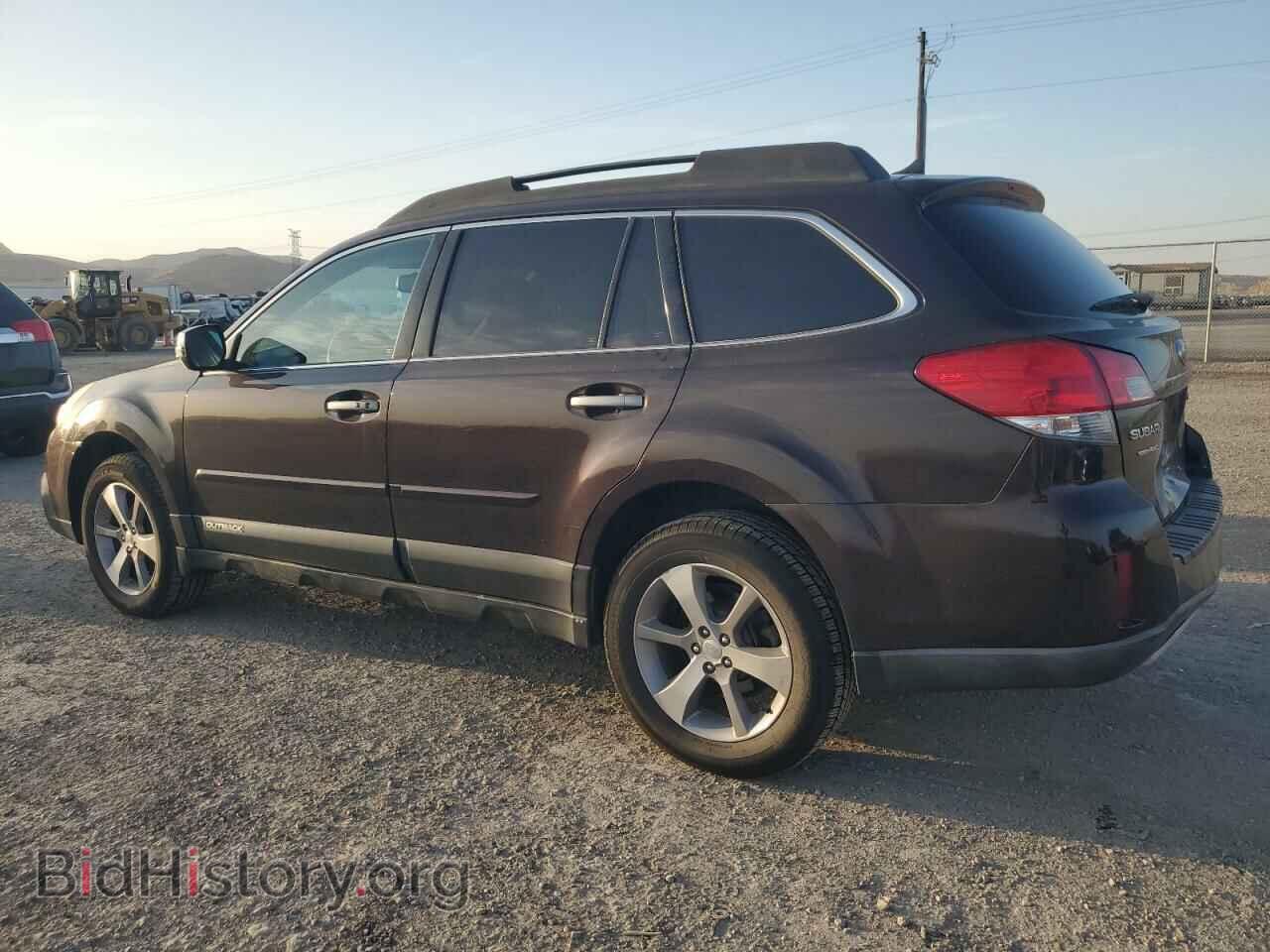 2013 SUBARU OUTBACK - VIN: 4S4BRBSC0D3209353 - Фото 2
