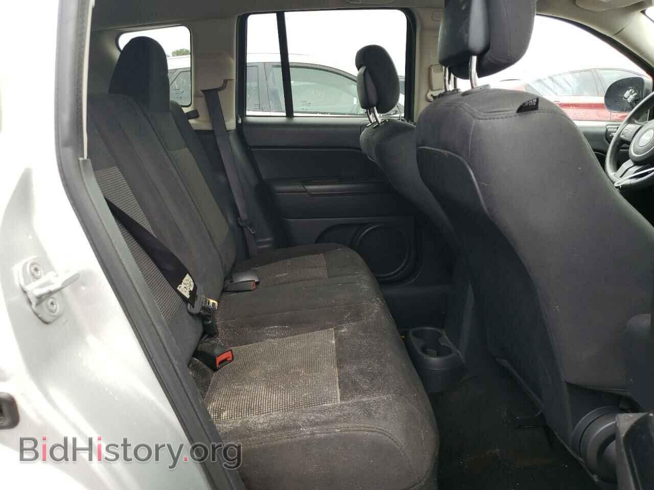 2012 JEEP COMPASS - VIN: 1C4NJCBB6CD725215 - Photo 11