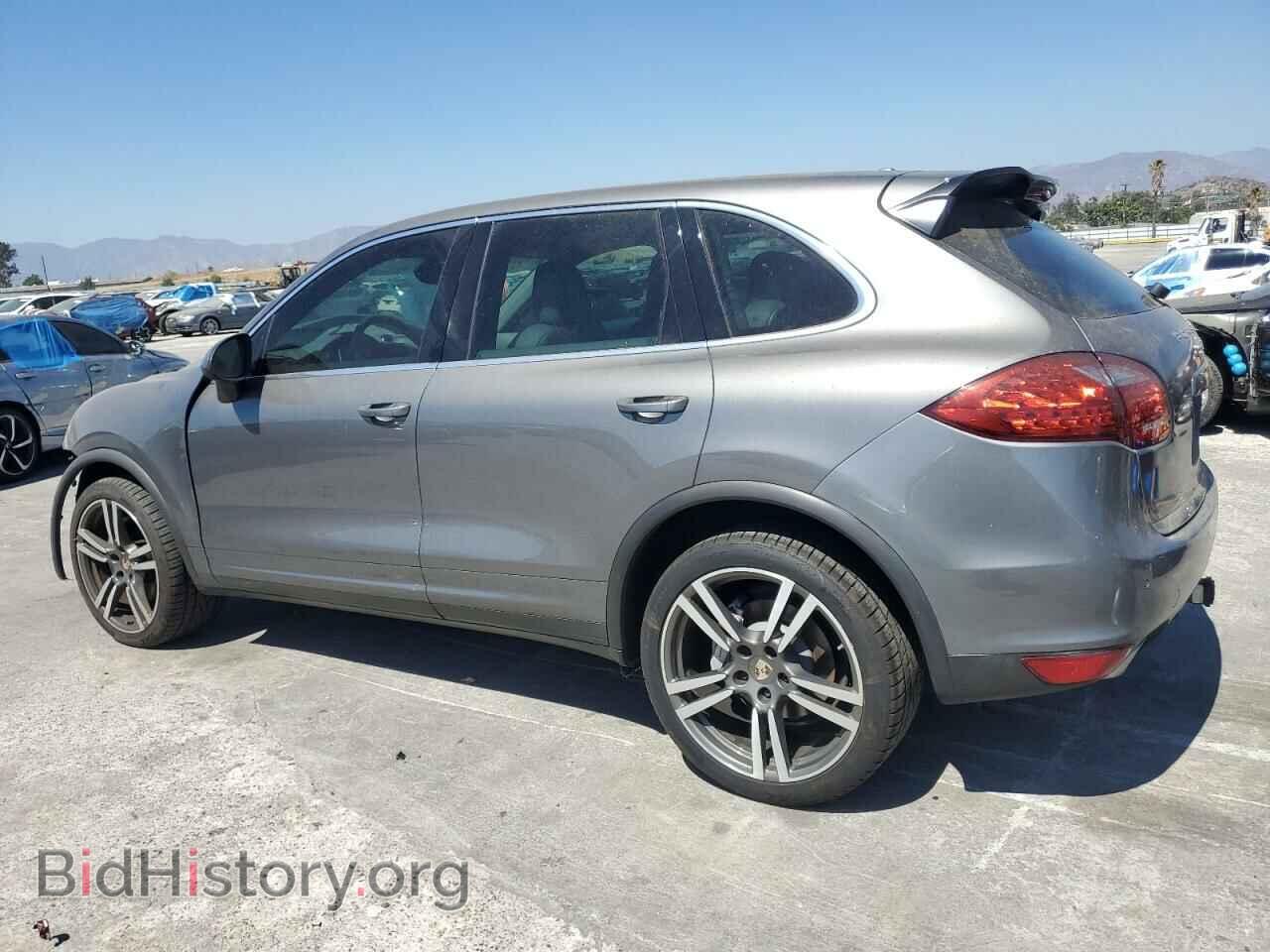 2013 PORSCHE CAYENNE - VIN: WP1AB2A25DLA83857 - Фото 2