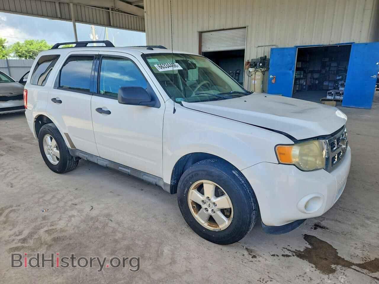 2011 FORD ESCAPE - VIN: 1FMCU9DG1BKB40929 - Photo 4