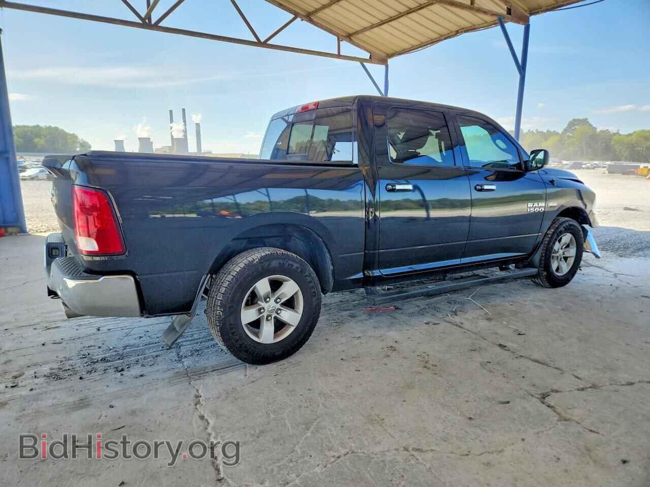 2018 RAM 1500 - VIN: 3C6RR6LT3JG171352 - Photo 3