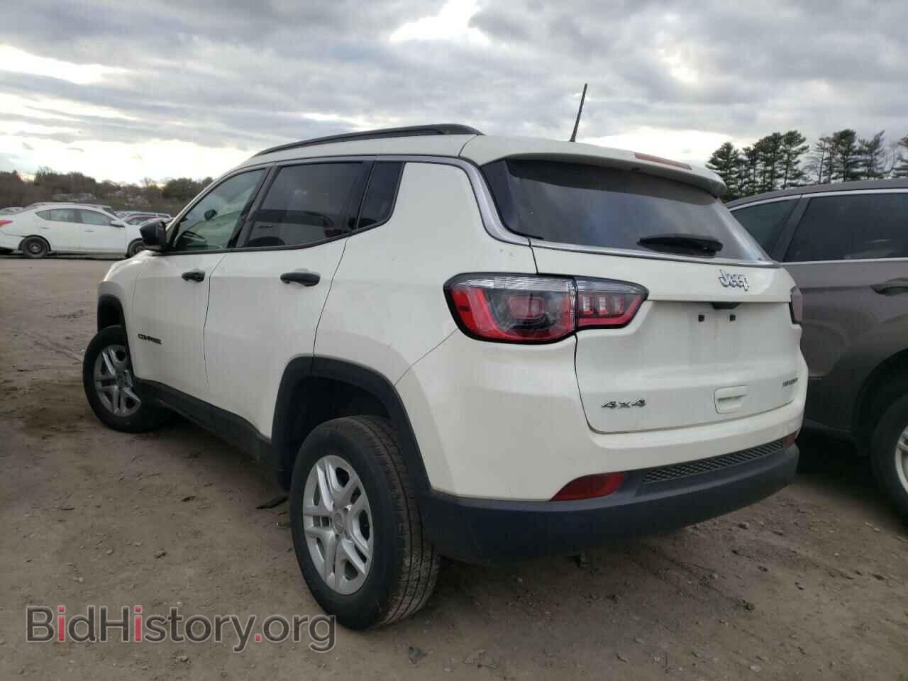 2019 JEEP COMPASS - VIN: 3C4NJDAB7KT689700 - Фото 3