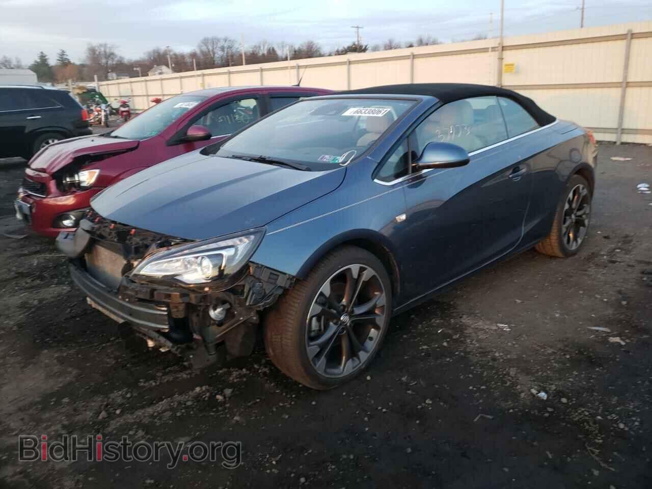 2017 BUICK CASCADA - VIN: W04WH3N54HG007331 - Photo 2
