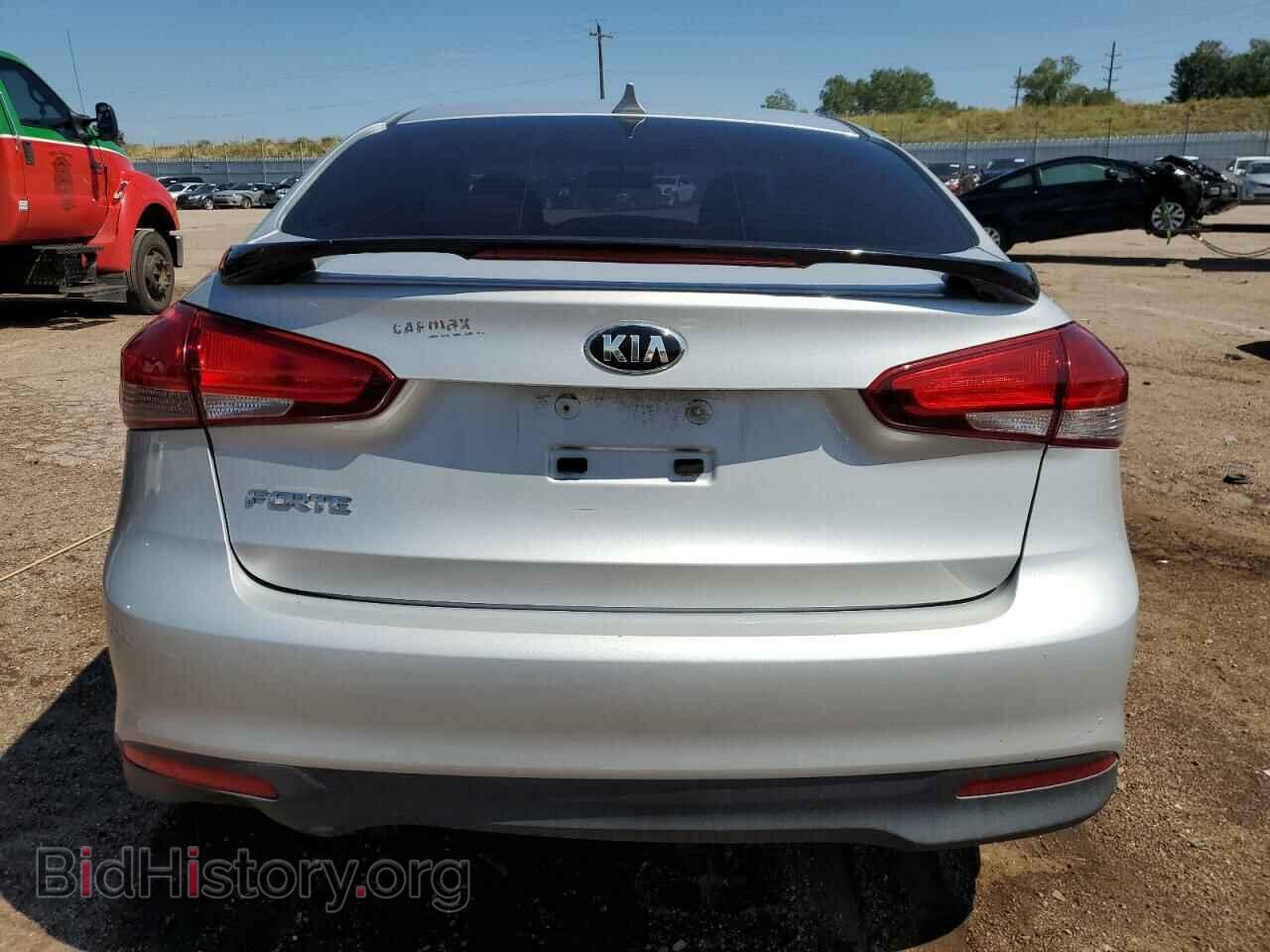 2017 KIA FORTE - VIN: 3KPFK4A75HE070829 - Фото 6