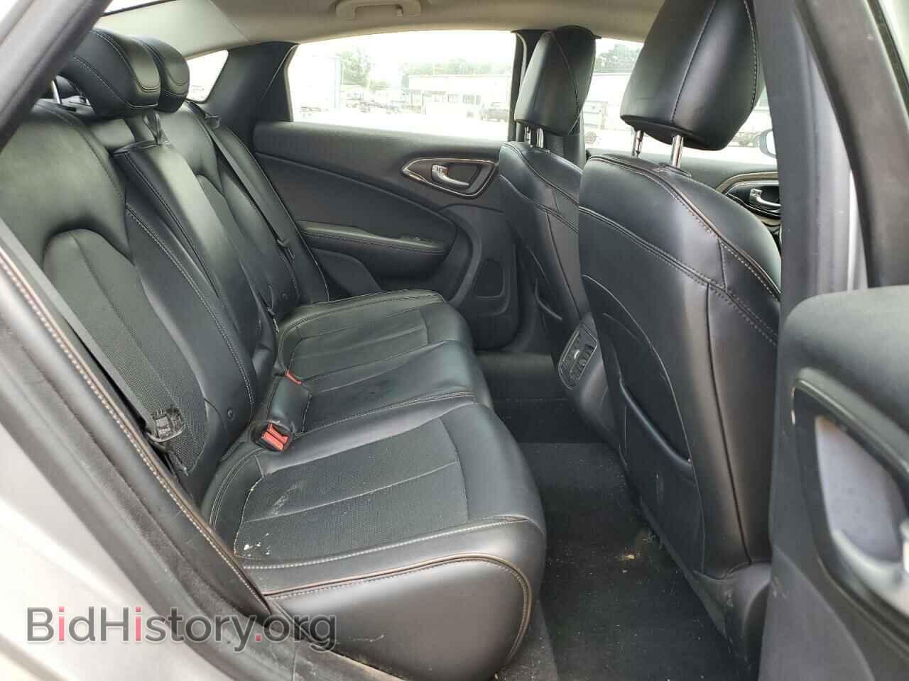 2016 CHRYSLER 200 - VIN: 1C3CCCCB5GN119036 - Photo 10