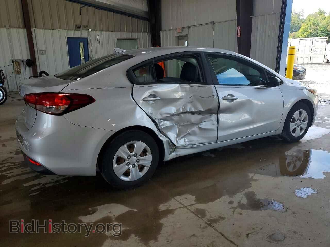 2017 KIA FORTE - VIN: 3KPFL4A7XHE063839 - Фото 3