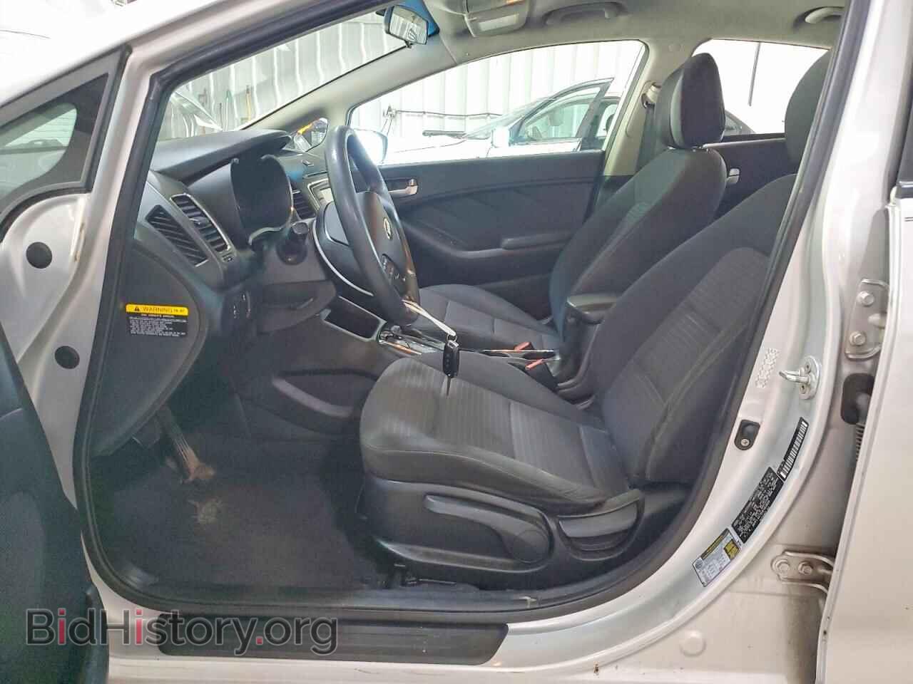 2017 KIA FORTE - VIN: 3KPFL4A7XHE063839 - Фото 7