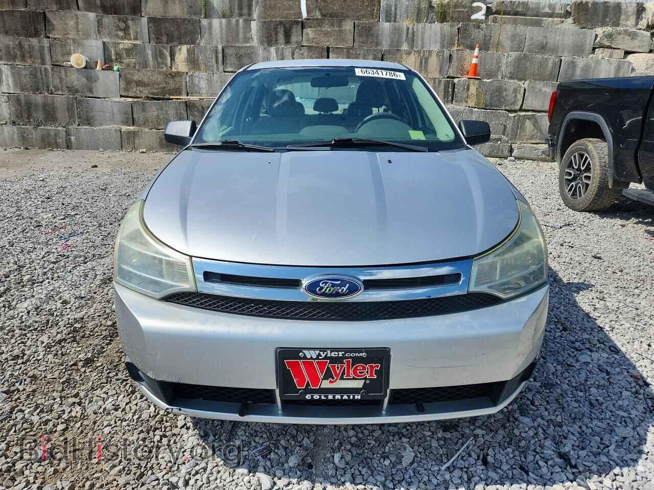 2011 FORD FOCUS - VIN: 1FAHP3FN0BW162803 - Фото 5
