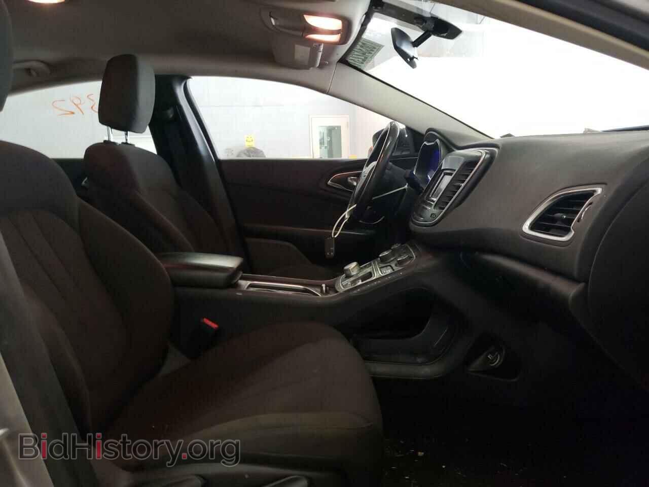 2016 CHRYSLER 200 - VIN: 1C3CCCAB1GN106657 - Фото 5