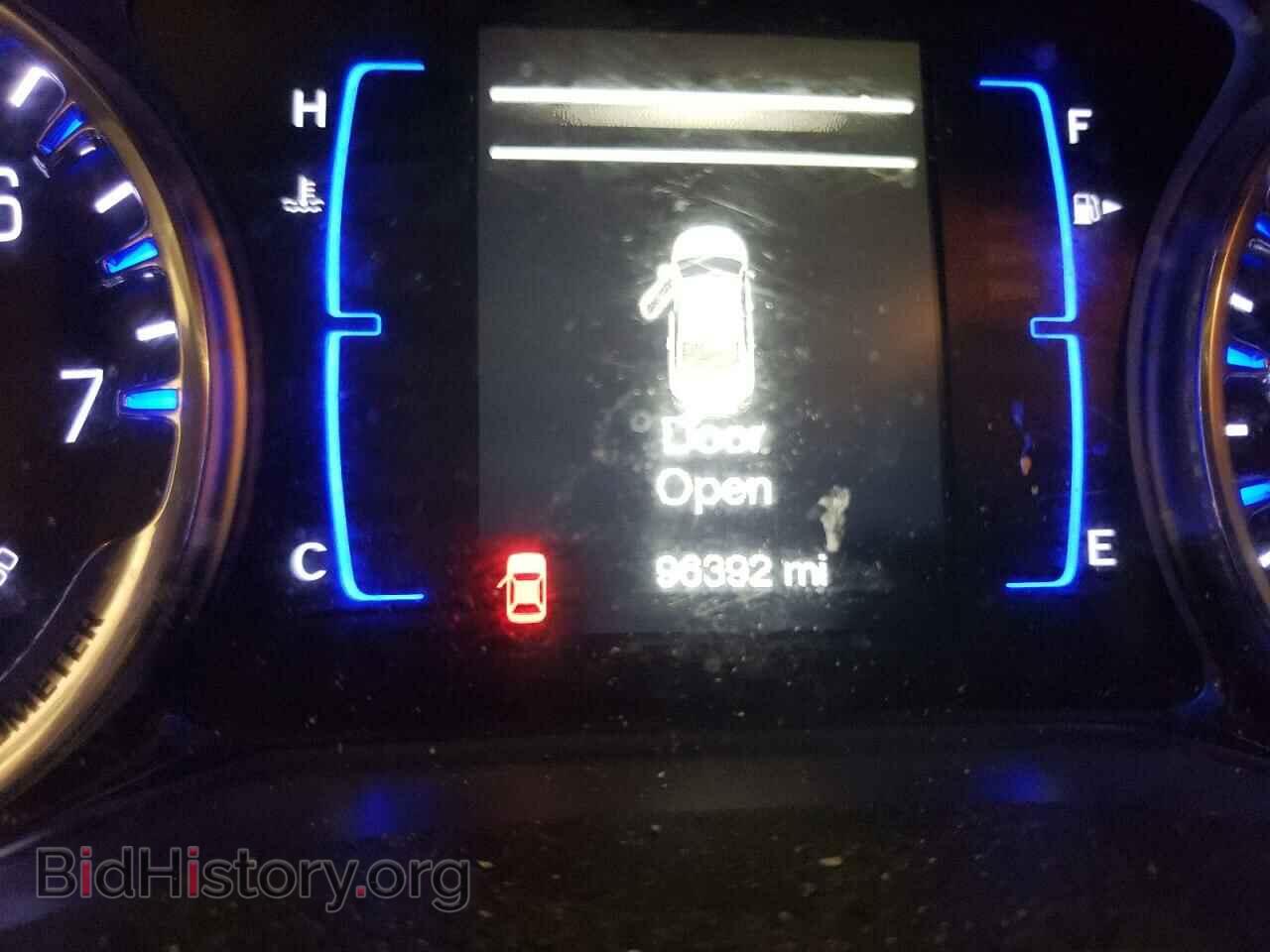 2016 CHRYSLER 200 - VIN: 1C3CCCAB1GN106657 - Фото 8