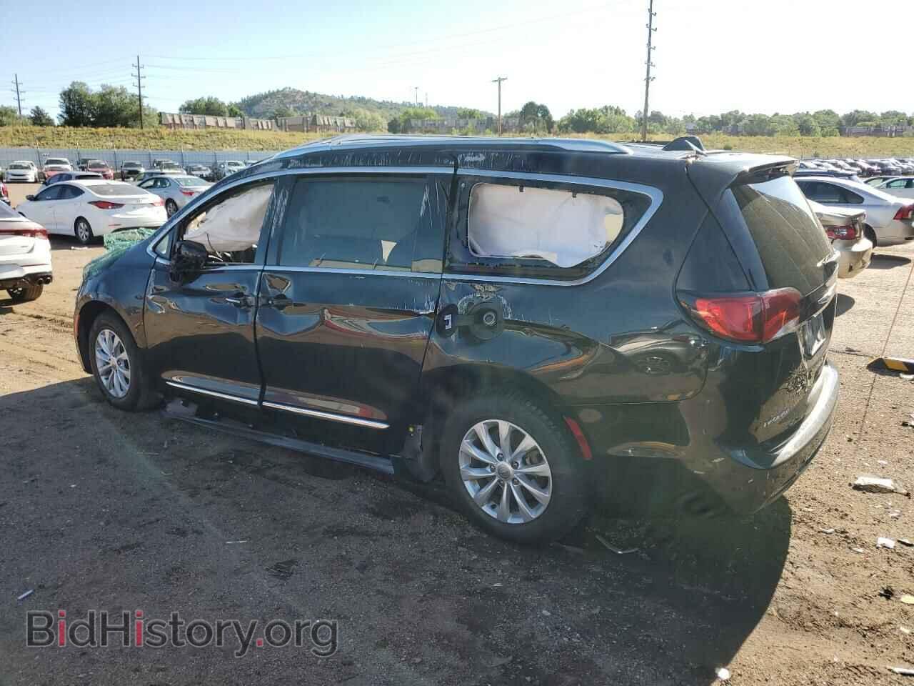2019 CHRYSLER PACIFICA - VIN: 2C4RC1BG6KR613232 - Photo 2