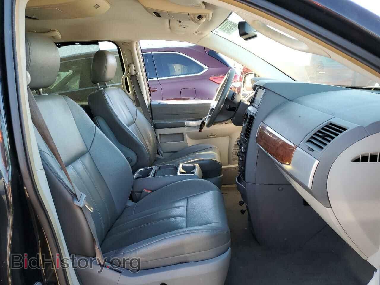 2008 CHRYSLER MINIVAN - VIN: 2A8HR54P58R117998 - Фото 5