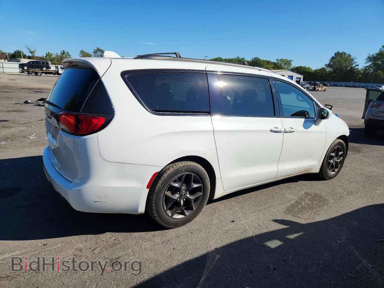 2018 CHRYSLER PACIFICA - VIN: 2C4RC1BG4JR317303 - Photo 3