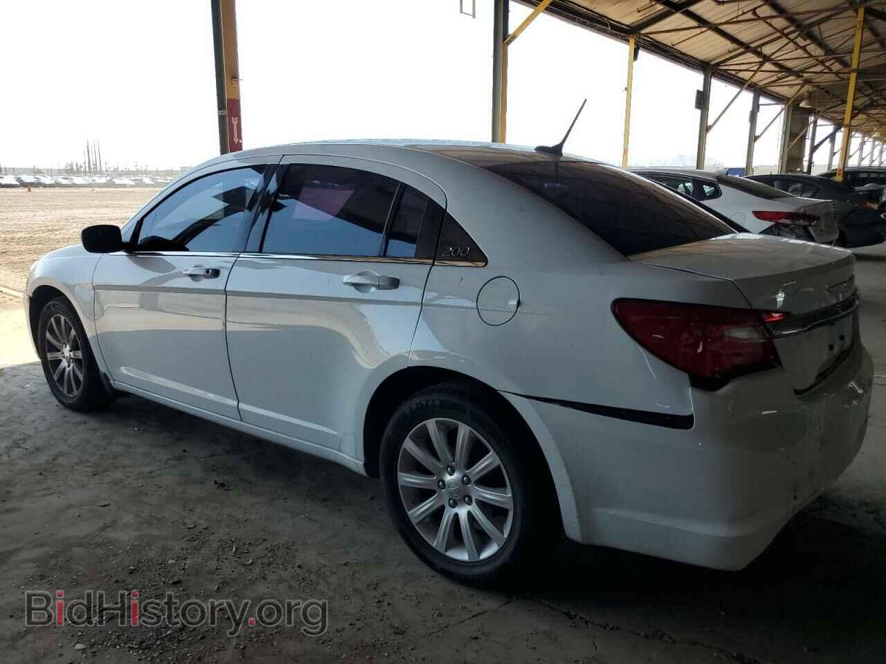 2013 CHRYSLER 200 - VIN: 1C3CCBBB6DN505620 - Фото 2