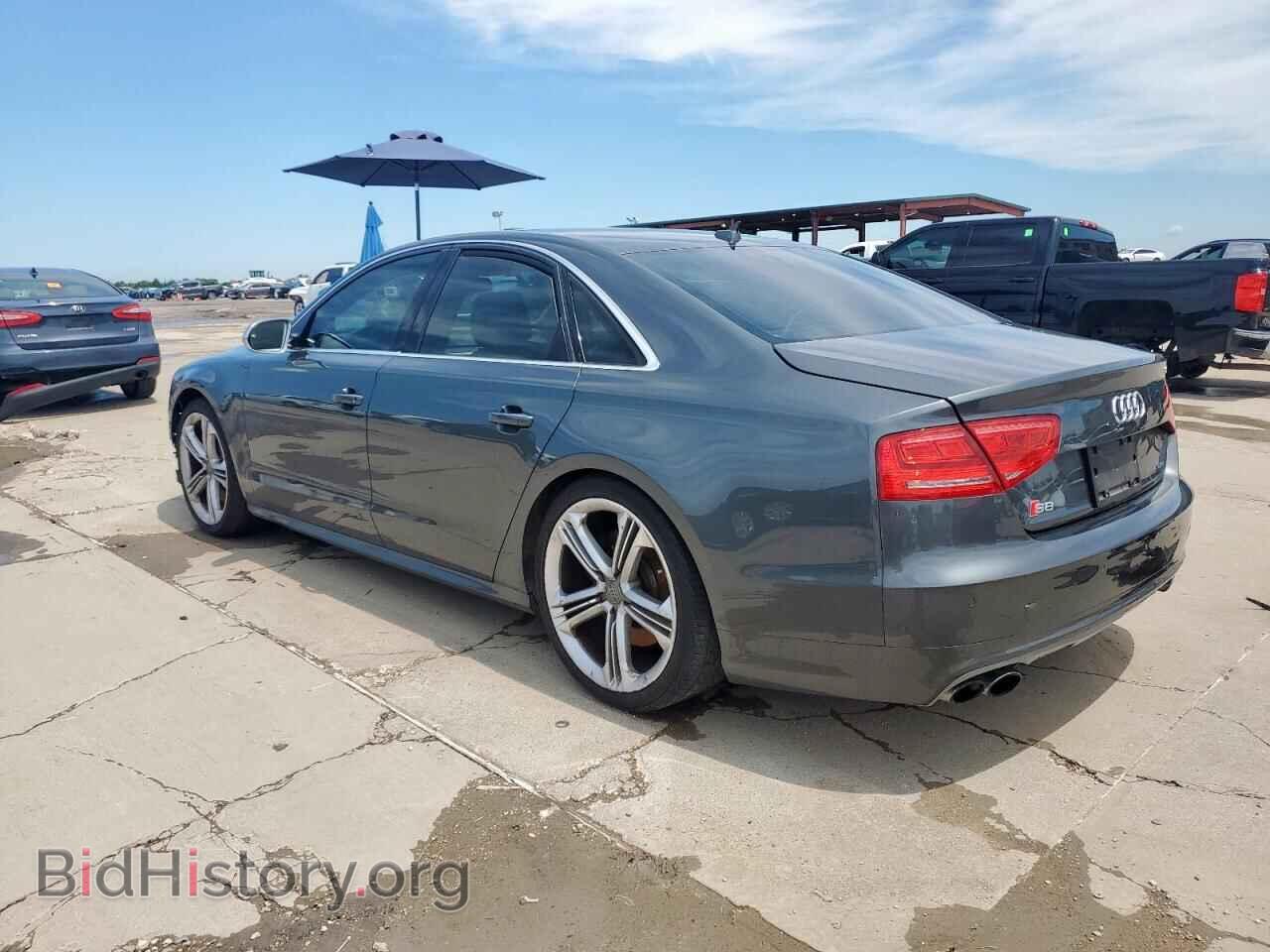 2013 AUDI S8 - VIN: WAUD2AFD8DN015511 - Photo 2