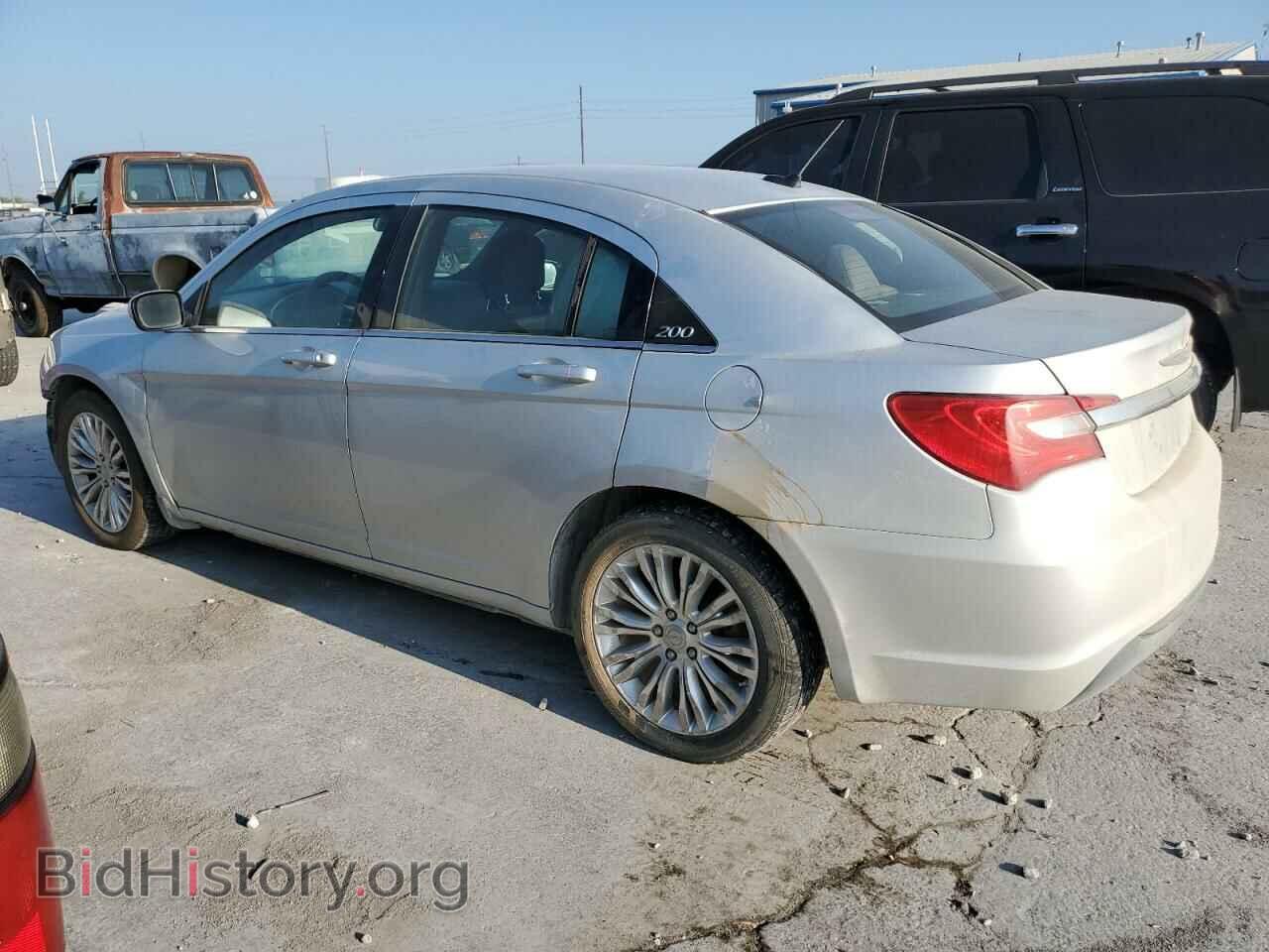2012 CHRYSLER 200 - VIN: 1C3CCBAB8CN255488 - Фото 2