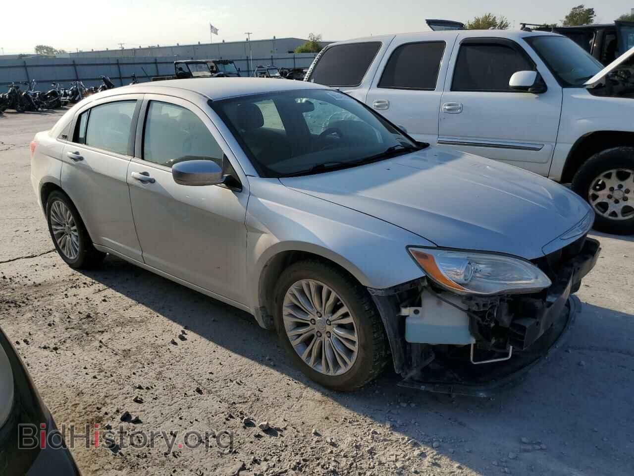 2012 CHRYSLER 200 - VIN: 1C3CCBAB8CN255488 - Фото 4