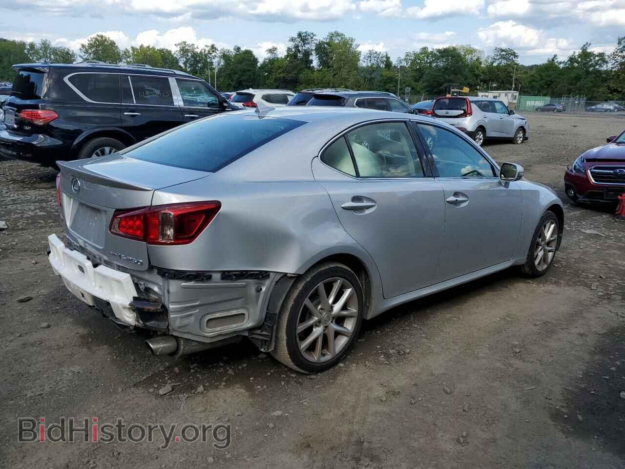 2013 LEXUS IS - VIN: JTHCF5C21D5063699 - Фото 3