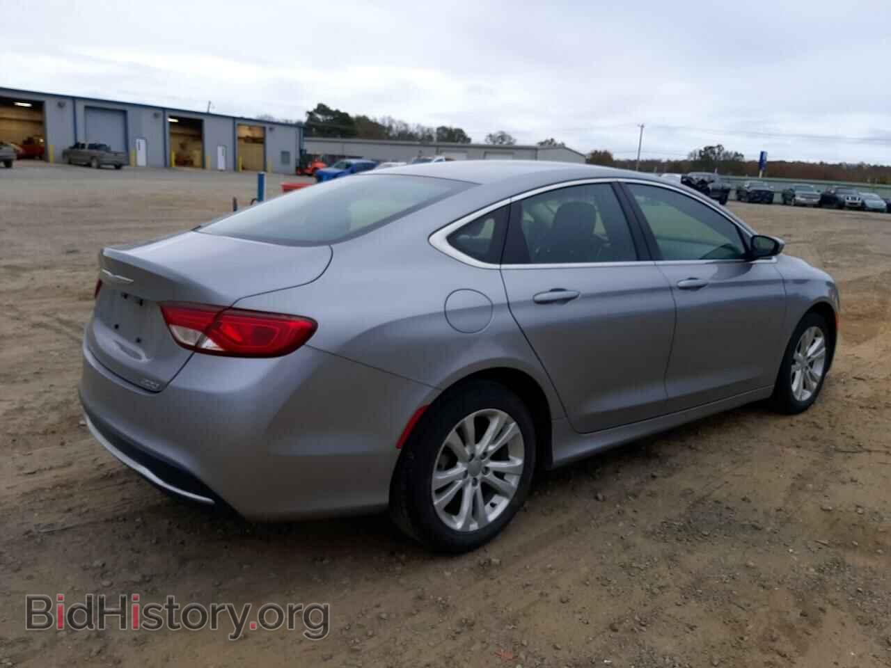 2016 CHRYSLER 200 - VIN: 1C3CCCAB7GN100975 - Фото 4