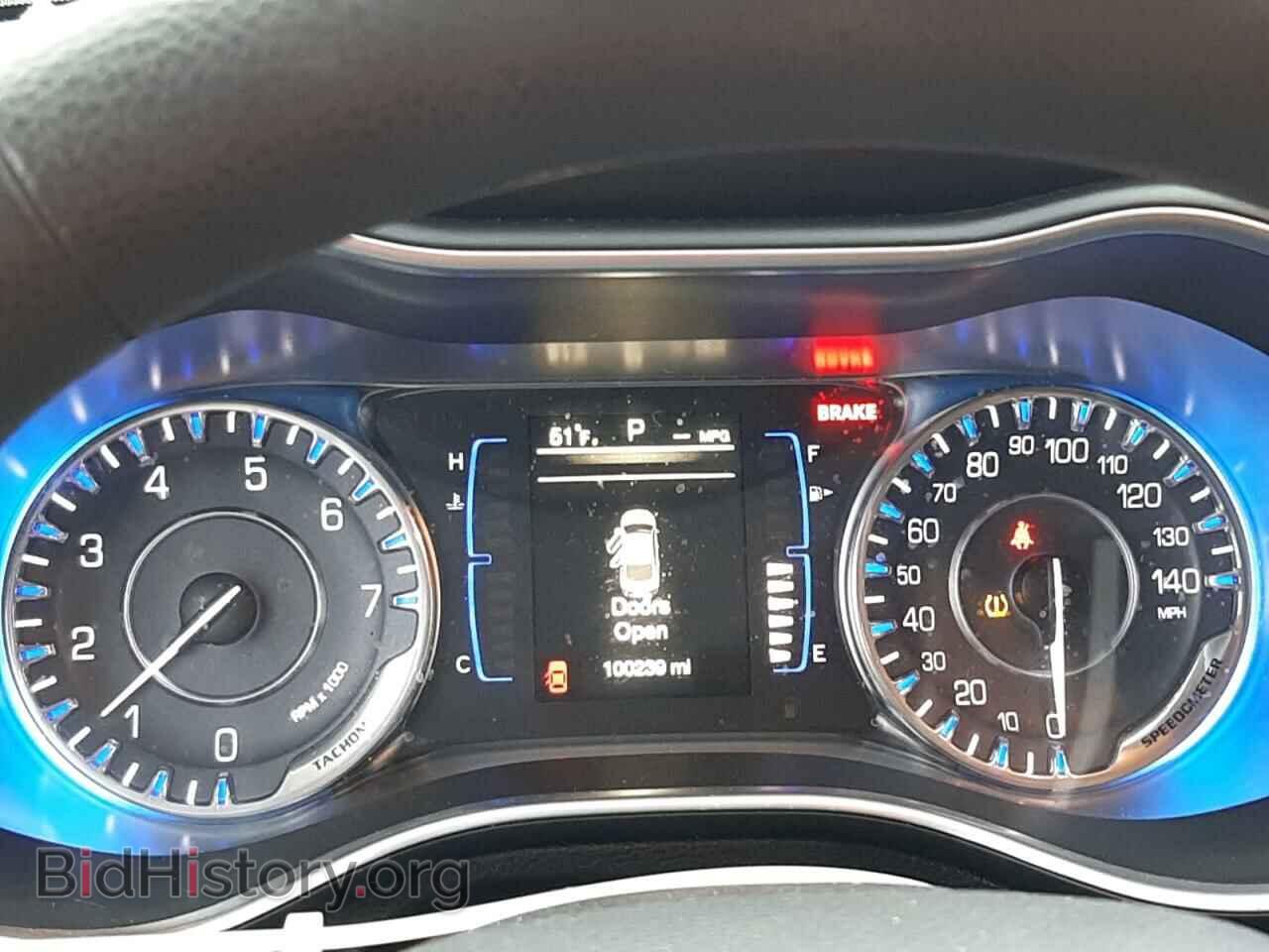 2016 CHRYSLER 200 - VIN: 1C3CCCAB7GN100975 - Фото 8