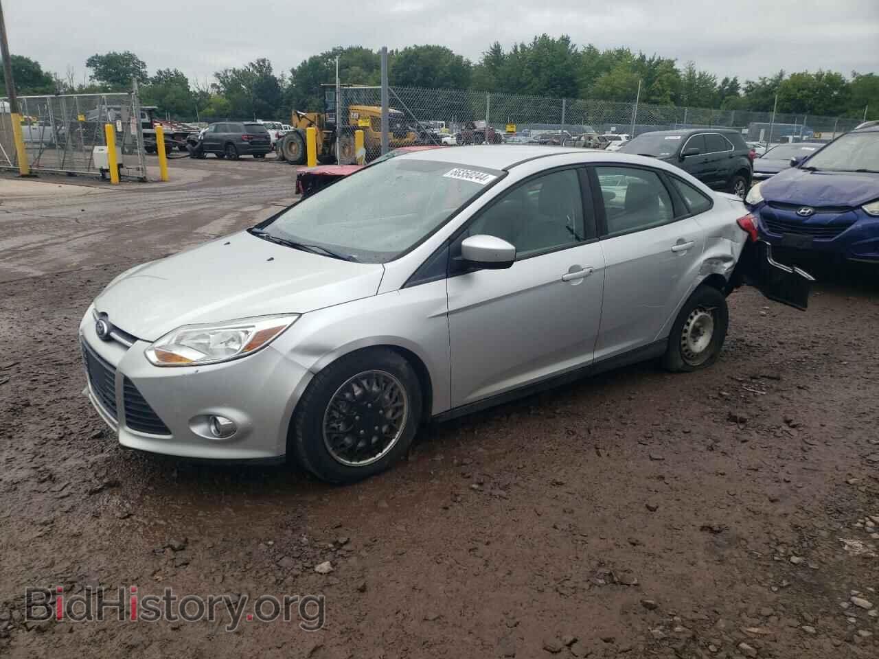 Photo 1FAHP3F2XCL230422 - FORD FOCUS 2012