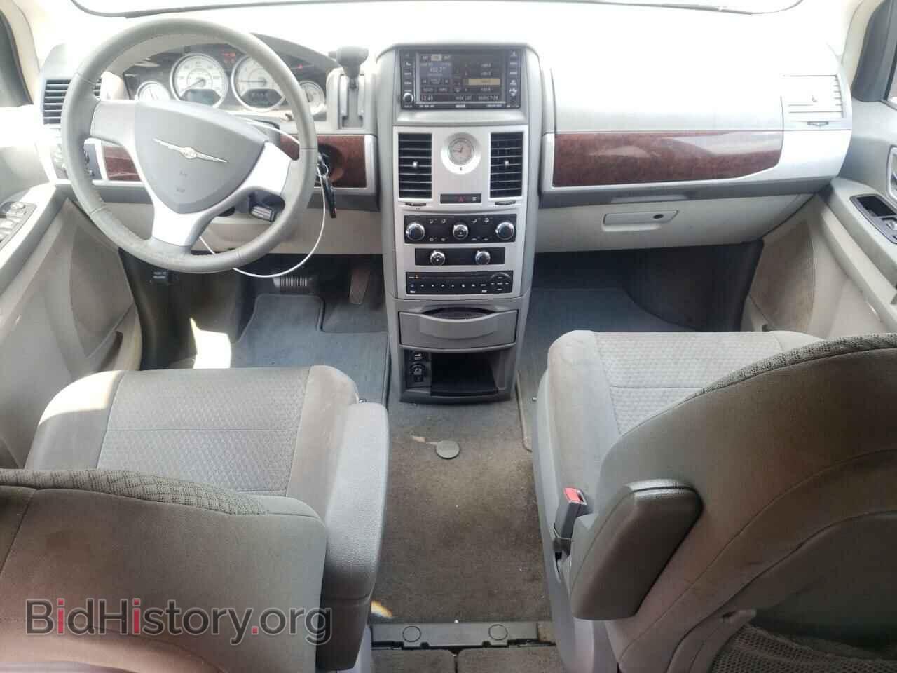 2010 CHRYSLER MINIVAN - VIN: 2A4RR5D12AR141313 - Photo 8