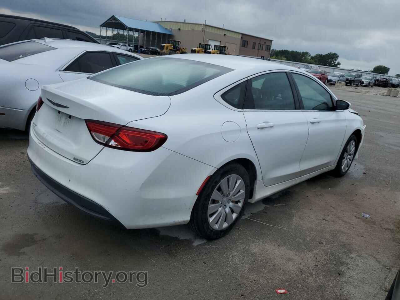 2016 CHRYSLER 200 - VIN: 1C3CCCFB7GN120992 - Фото 3