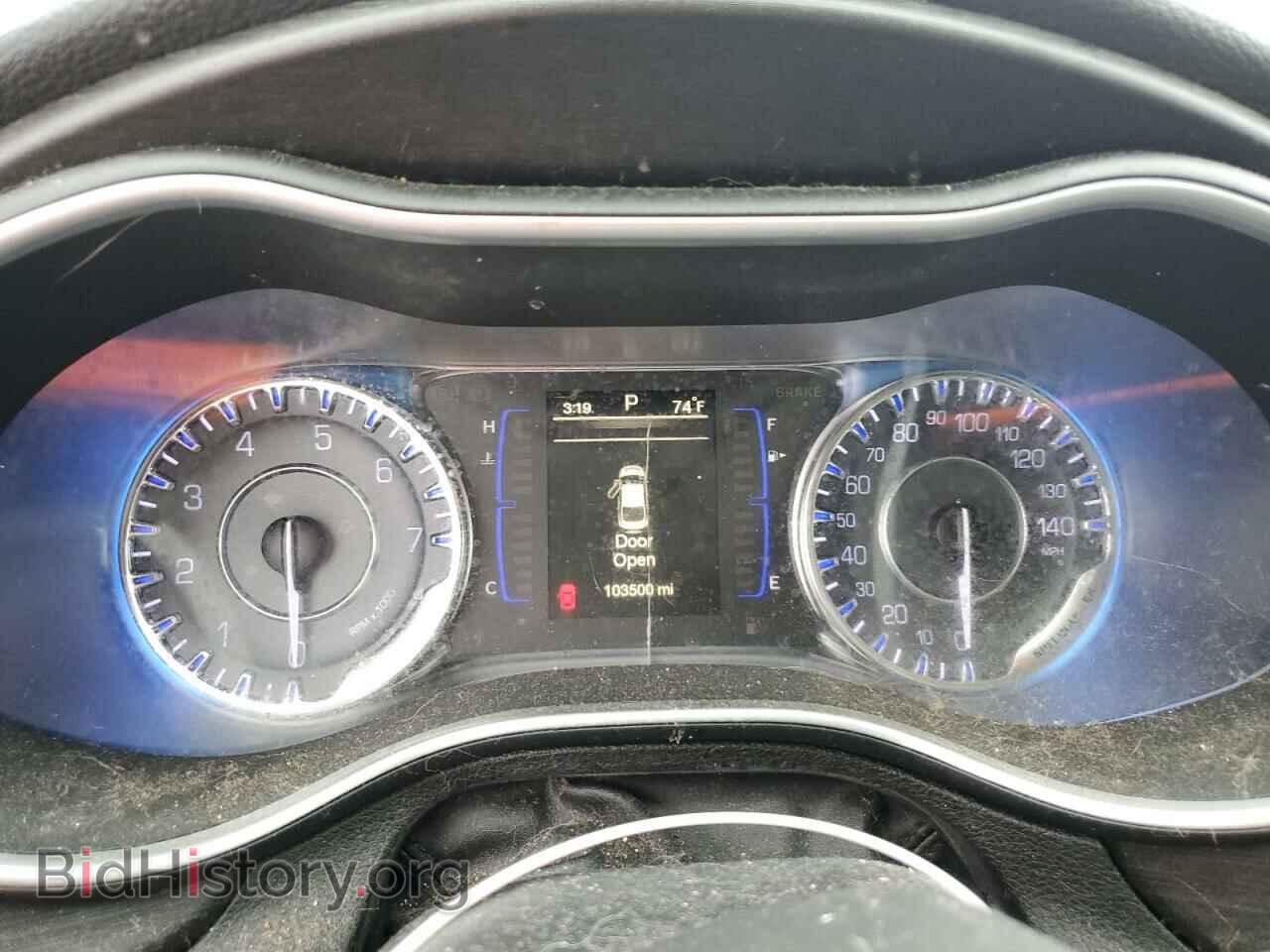 2016 CHRYSLER 200 - VIN: 1C3CCCFB7GN120992 - Фото 9
